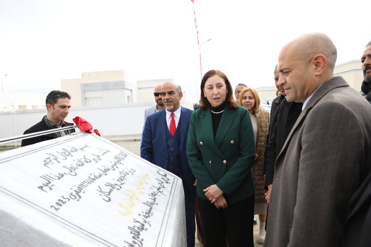 القيروان :وزيرة التجهيز  تشرف على موكب  تسليم 120 مسكنا اجتماعيا بمعتمديتي السبيخة والوسلاتية 