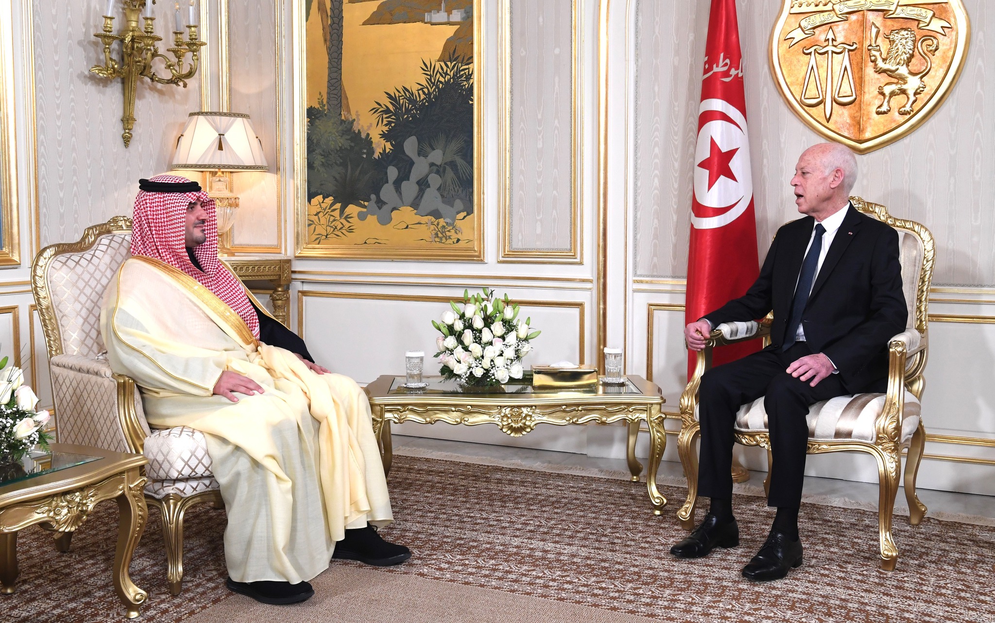 استقبل رئيس الجمهورية قيس سعيّد صاحب السمو الملكي الأمير عبد العزيز بن سعود بن نايف بن عبد العزيز آل سعود وزير الداخلية للمملكة العربية السعودية