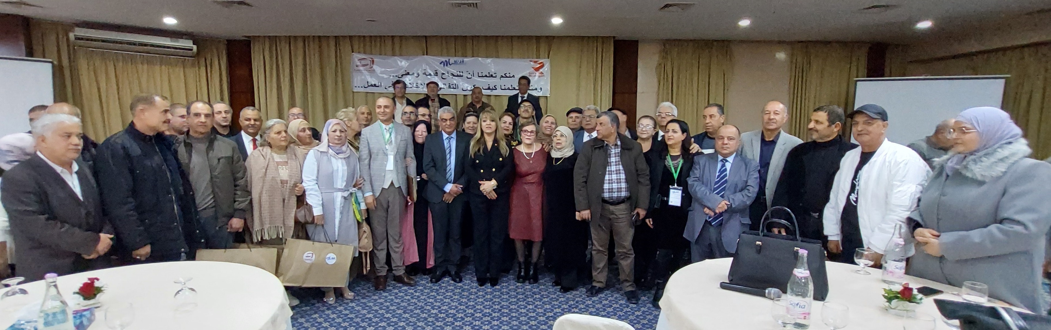 تكريم متقاعدي الإذاعة والتلفزة التونسية لسنة 2024 تقديرًا لمساهماتهم في مجال الإعلام