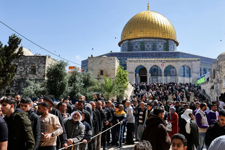 الكيان الصهيوني يضع قيودا على الصلاة في المسجد الأقصى خلال رمضان