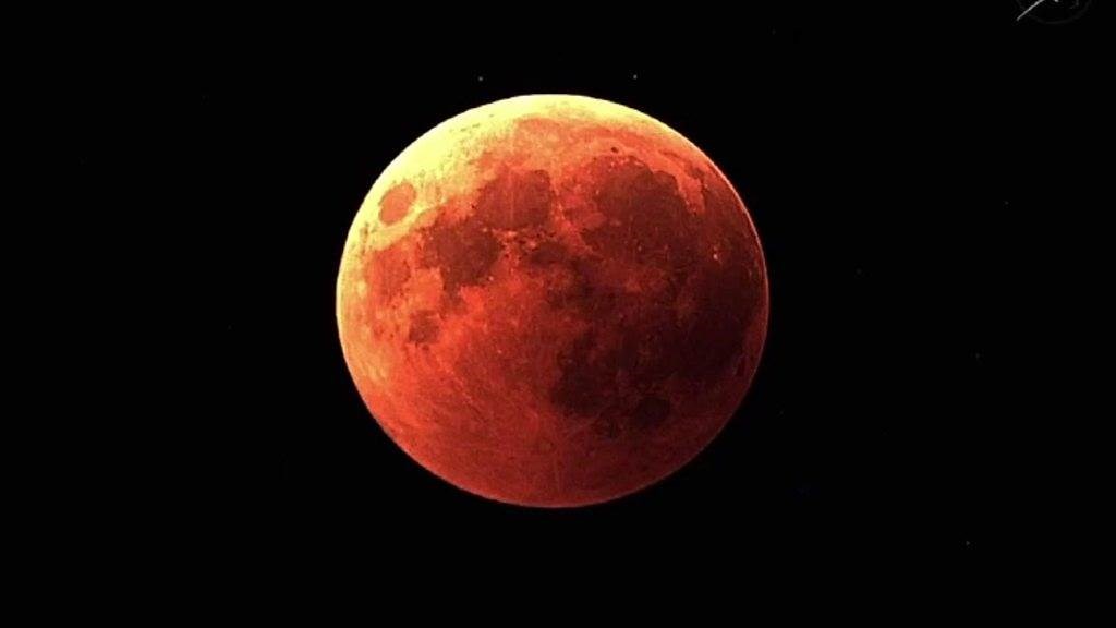 خسوف كلي للقمر يوم 14 مارس المقبل