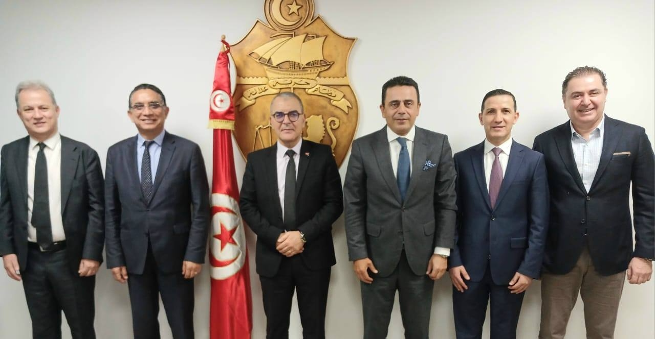 وزير الإقتصاد يؤكد على أهمية دور الإستثمار الخاص في خلق الثروة وفرص للتشغيل