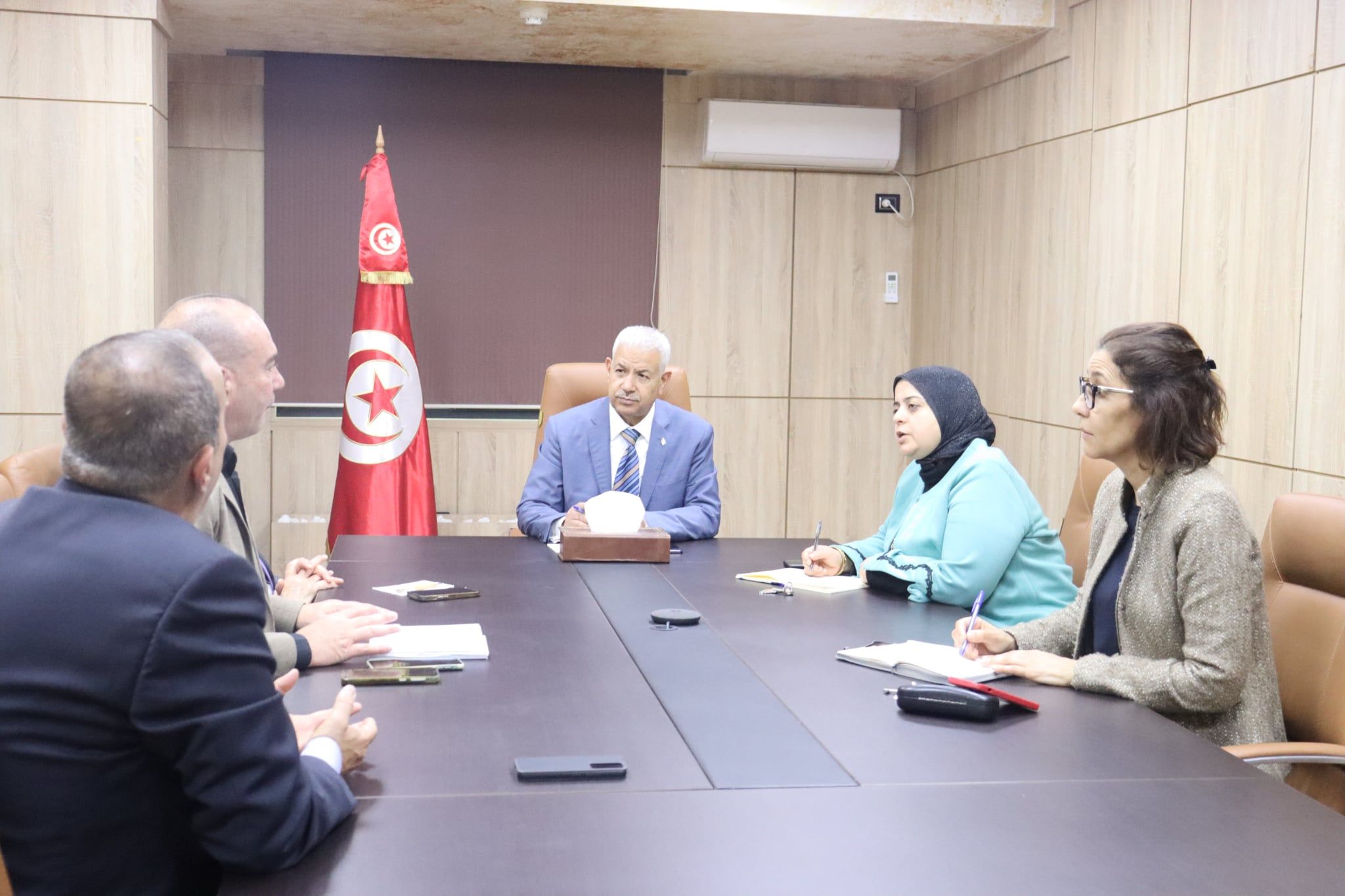 وزير التجارة يستقبل رئيس الغرفة النقابية الوطنية لشركات التجارة الدولية
