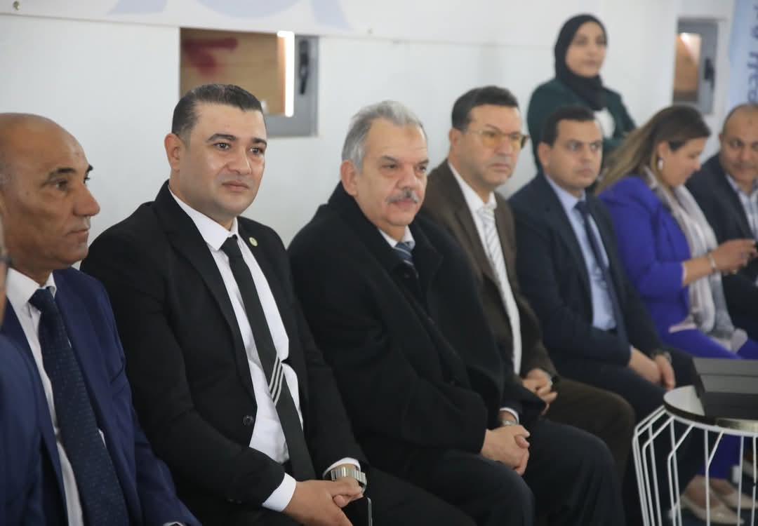 وزير الشباب والرياضة