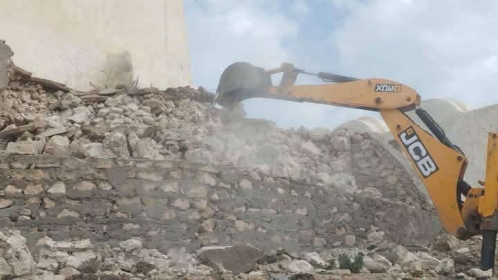 مدنين: تدخل اولي بجامع سيدي جمور المدرج ضمن لائحة التراث العالمي لليونسكو لإزالة احد الجدران ايل للسقوط