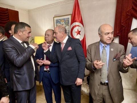 لقاء وزير الخارجية بعدد من أعضاء الجالية التونسية من الطلبة والكفاءات المقيمة بالسويد والدنمارك.