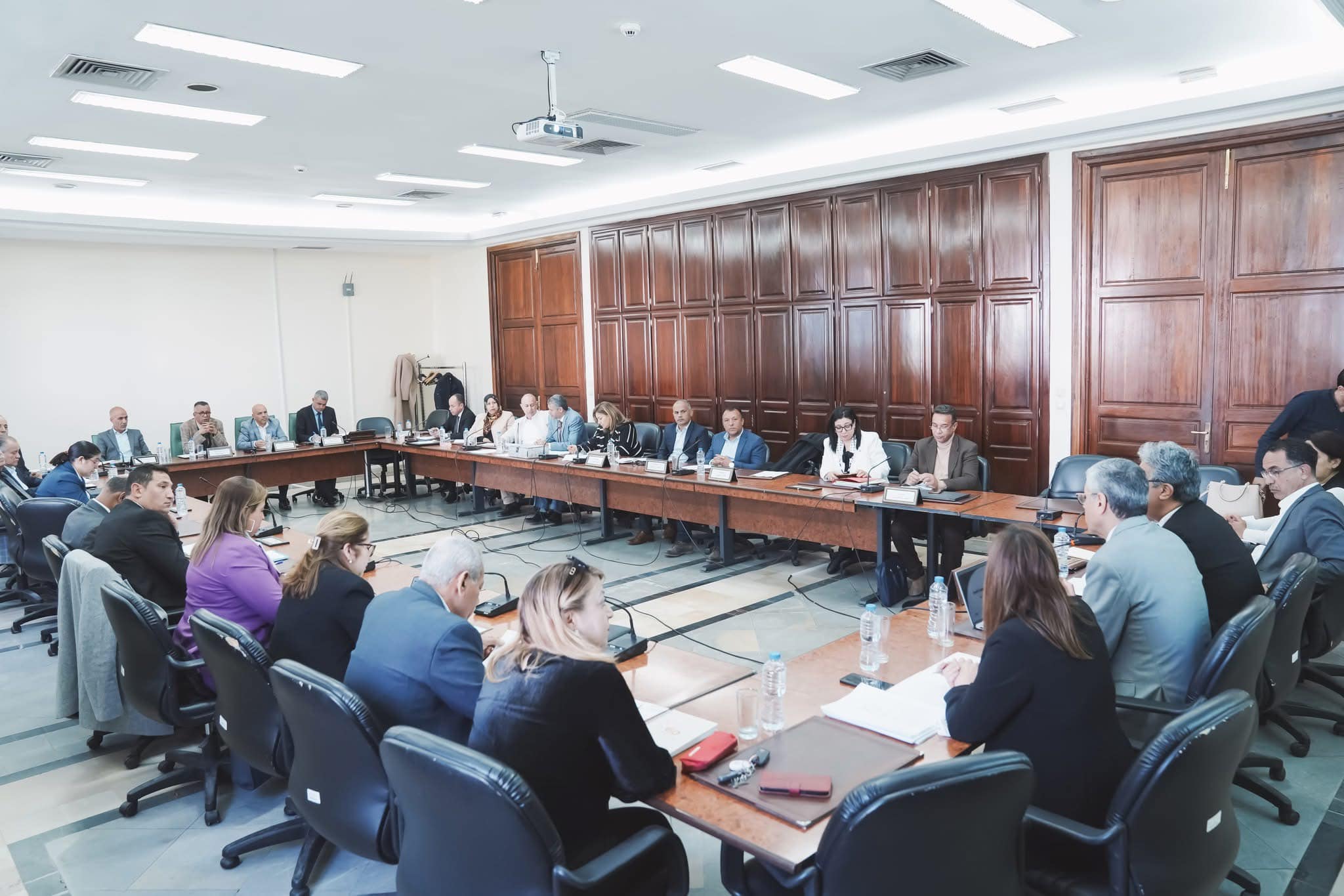 لجنتا الصحة والتربية توافقان على مشروع القانون المتعلق بفتح مكتب بتونس للمجلس العربي للاختصاصات الصحية