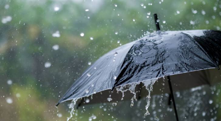 نشرة متابعة: أمطار غزيرة وتساقط للبرد اليوم وغدا
