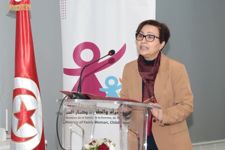 وزيرة الأسرة تعلن عن وضع إطار قانوني جديد لنظام النّفقة وجراية الطّلاق ونظام التوفيق الأسري