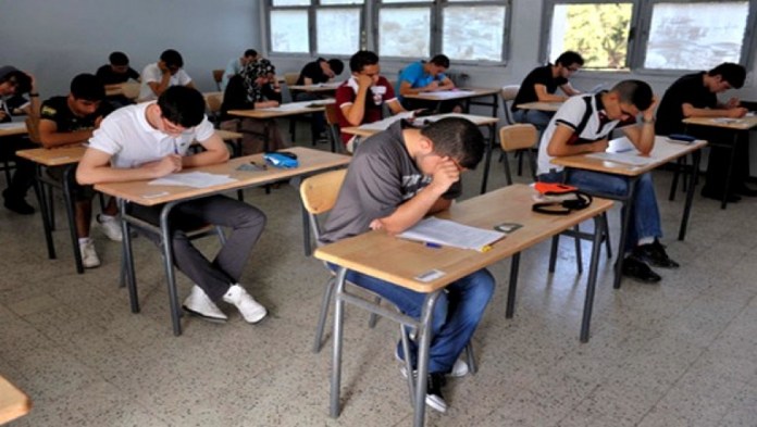 وزير التربية يطلع على وضعية المؤسسات التربوية بولاية سيدي بوزيد ومدى جاهزية الجهة للامتحانات الوطنية