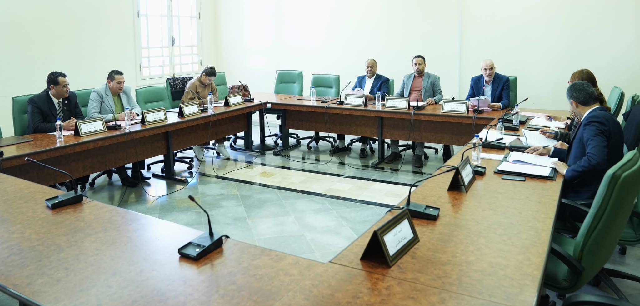  لجنة السياحة والثقافة تصادق على تقريرها حول مقترح القانون المتعلّق بالفنان والمهن الفنية  وتضبط برنامج عملها للفترة المقبلة
