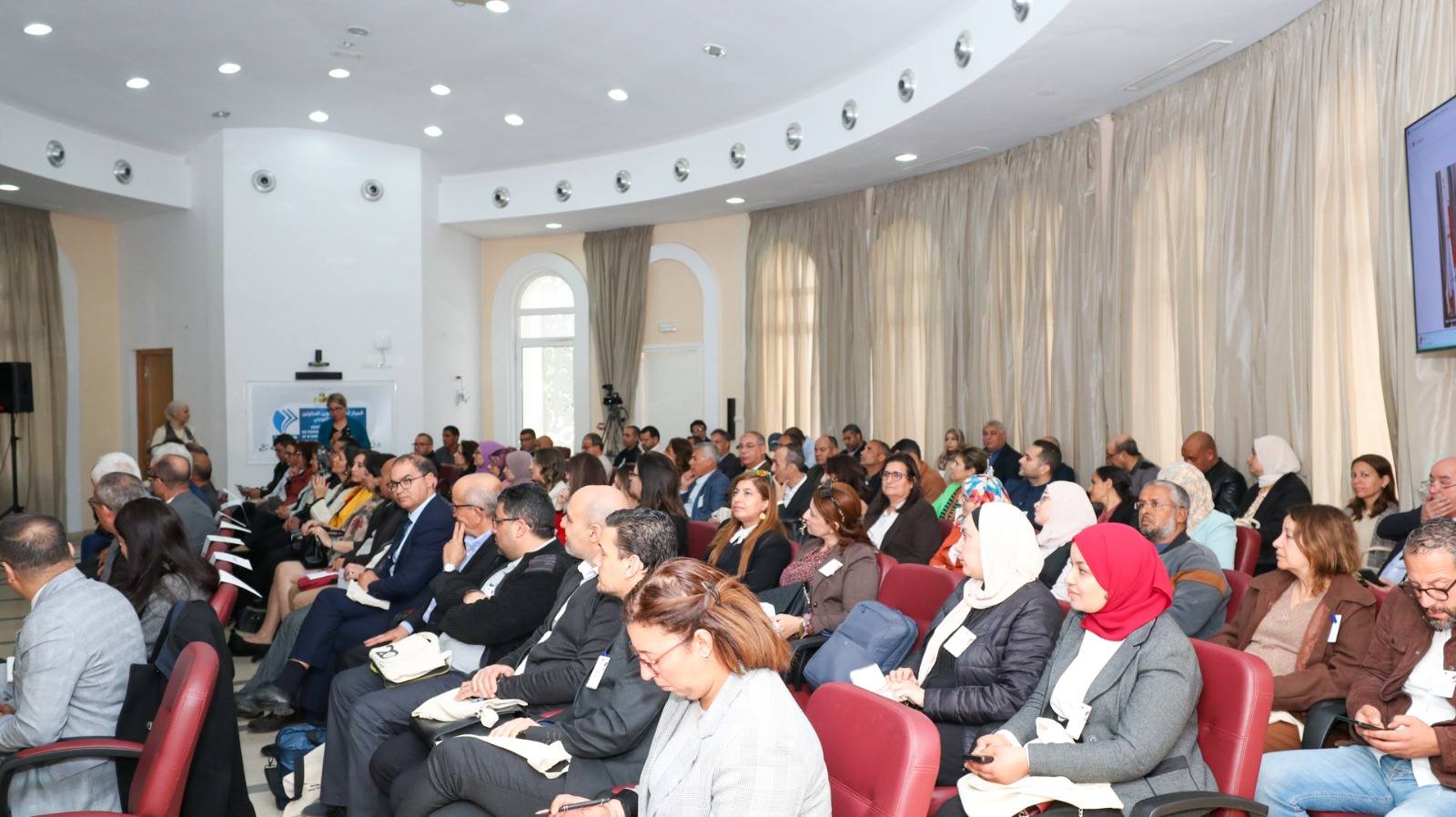 وزير التعليم العالي والبحث العلمي يشرف على افتتاح الورشة الوطنية حول إدماج الذكاء الاصطناعي في التعليم العالي والبحث العلمي