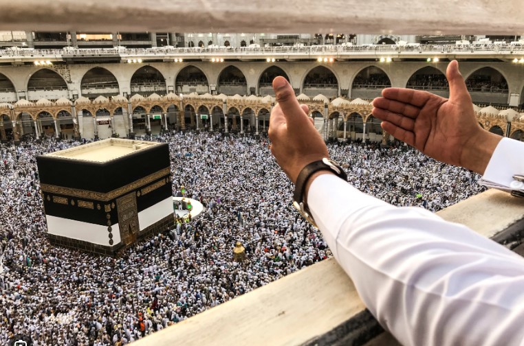 29 أفريل: آخر أجل للمُعتمرين لمُغادرة السعودية وتحذير الحجيج من الجهات غير الرسمية والعروض الوهميّة