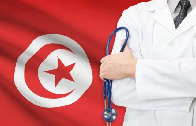الأطباء الشبان  في اضراب