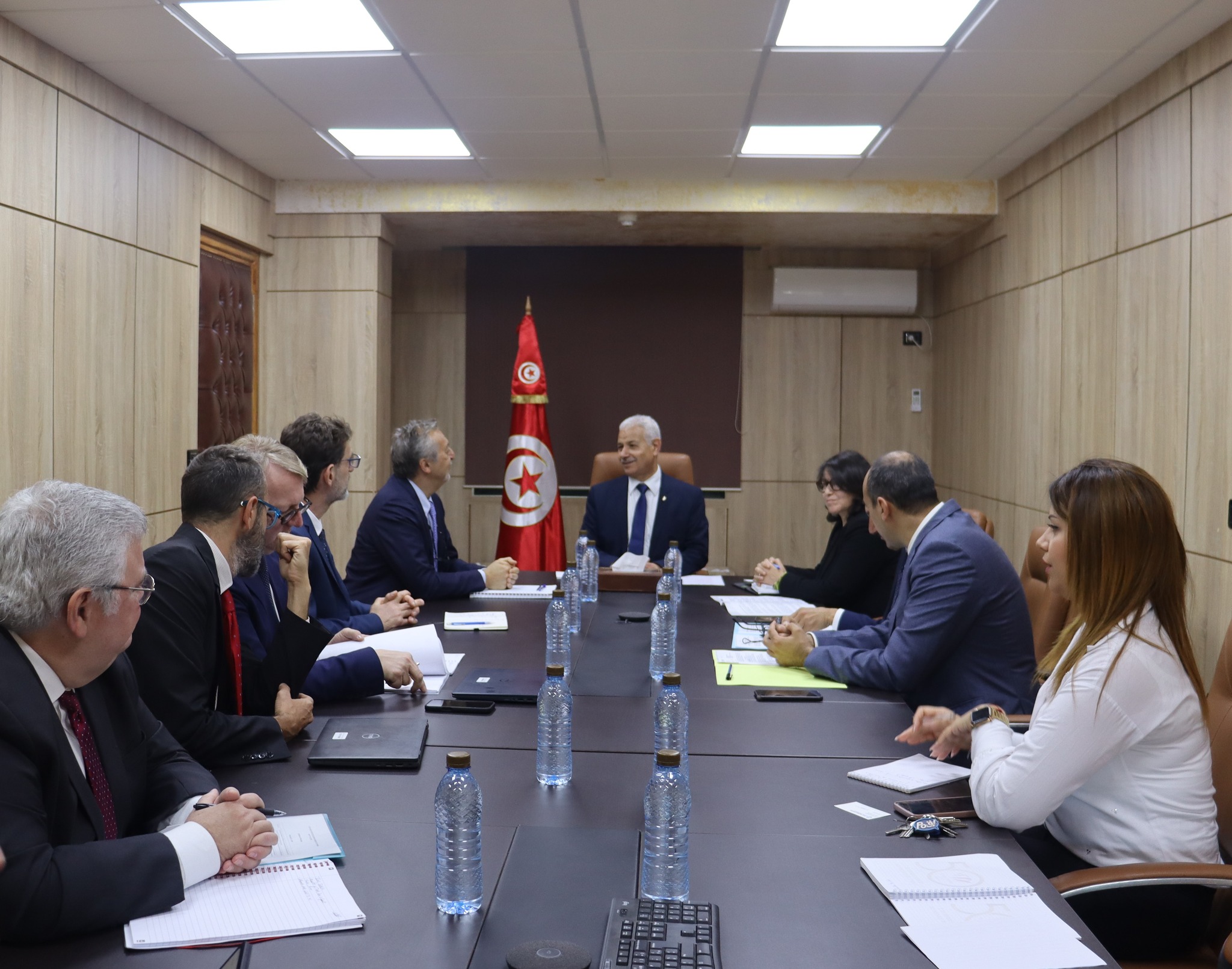 وزير التجارة وتنمية الصادرات يستقبل وفدا عن البنك الدولي 