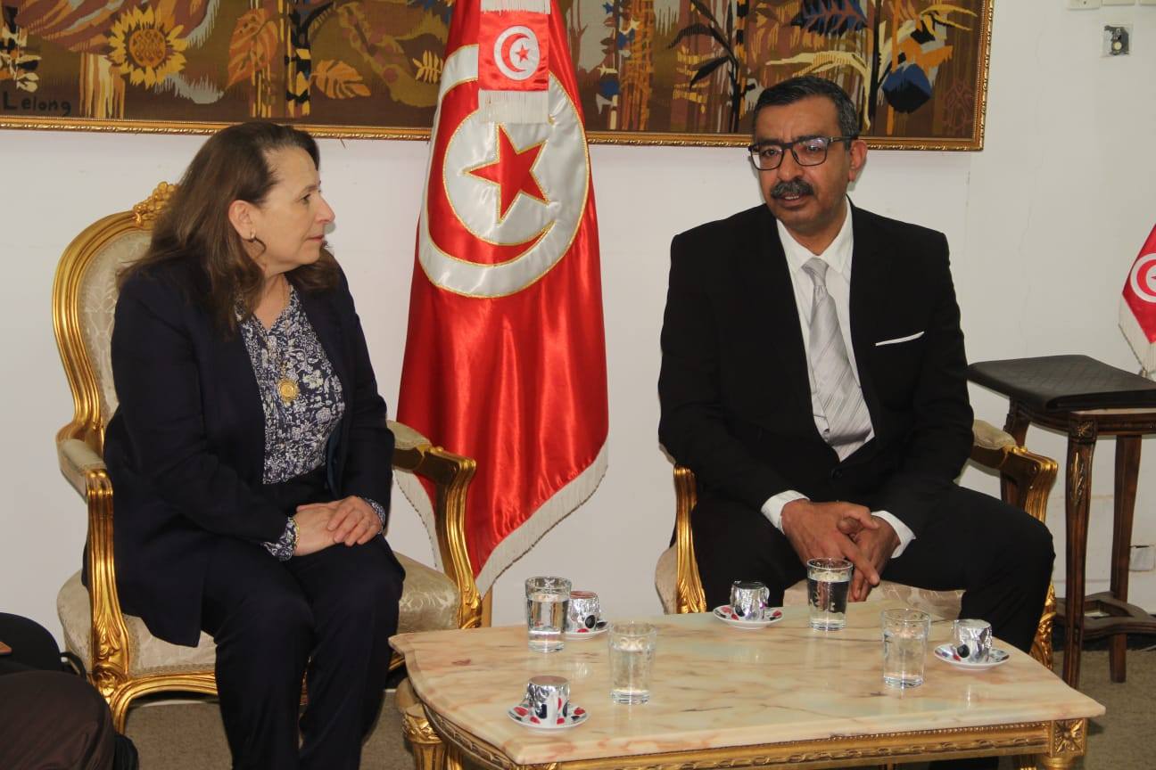 وزيرة الصناعة تؤدي زيارة عمل إلى وحدات المجمع الكيميائي التونسي وشركة فسفاط قفصة بولاية قفصة.