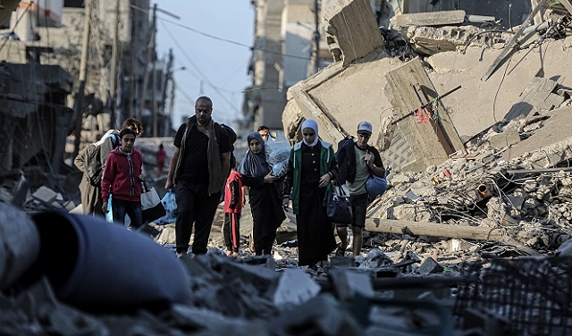 غزة : العديد من الجرحى استشهدوا تحت أنقاض منازلهم بسبب منع الإحتلال إدخال معدات إنقاذ