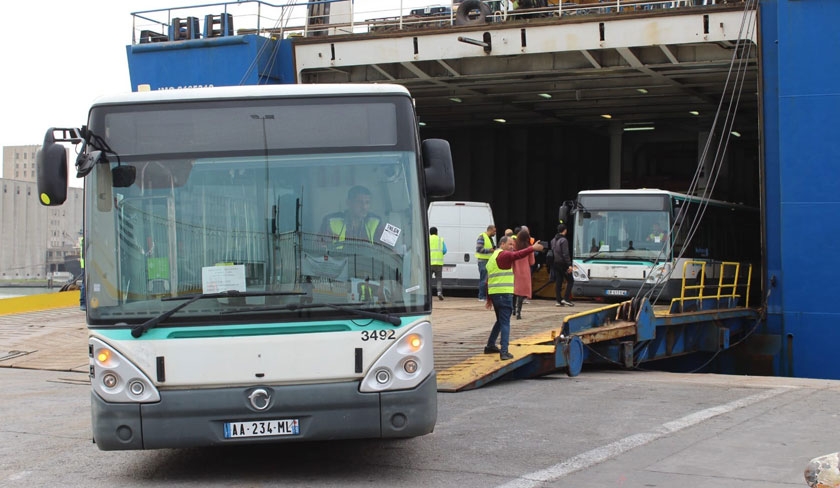 Transport: La SNT reçoit le premier lot de bus, don de la France