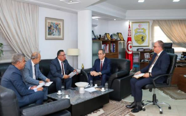 وزير التعليم العالي يتباحث مع أمين مجالس البحث العلمي بجامعة الدول العربية مبادرة التحالف العربية للبحث العلمي والابتكار