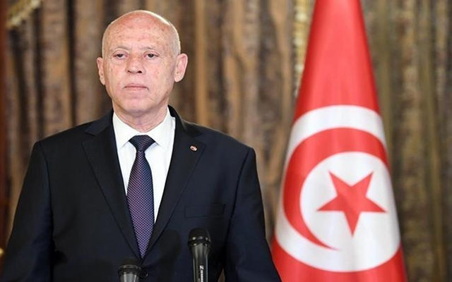 سيدي بوزيد : رئيس الجمهورية يؤدي واجب العزاء في ضحايا انهيار سور معهد المزونة