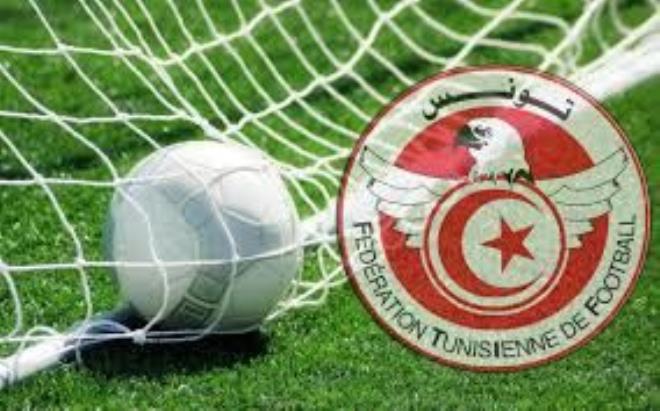 الرابطة المحترفة الاولى :  مباراة الاولمبي الباجي والملعب التونسي بالملعب البلدي ببئر بورقبة