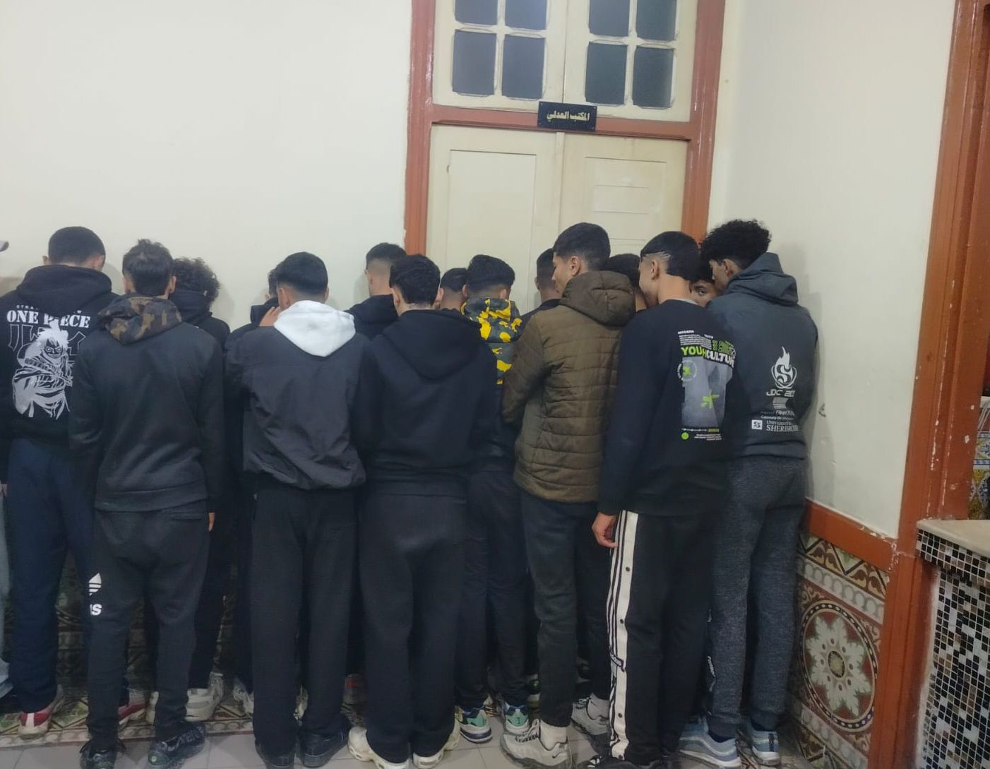 ميناء حلق الوادي: القبض على 615 شخصا منهم  قصر حاولوا إجتياز الحدود خلسة