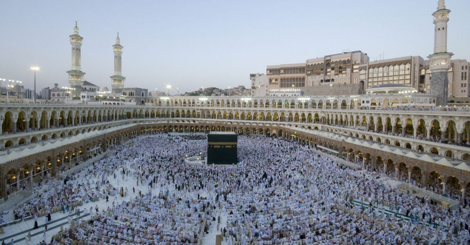 وزارة الشؤون الدينية تدعو كافة المواطنين إلى ضرورة الالتـزام بالقنوات الرسمية المعتمدة في تنظيم موسم الحـج