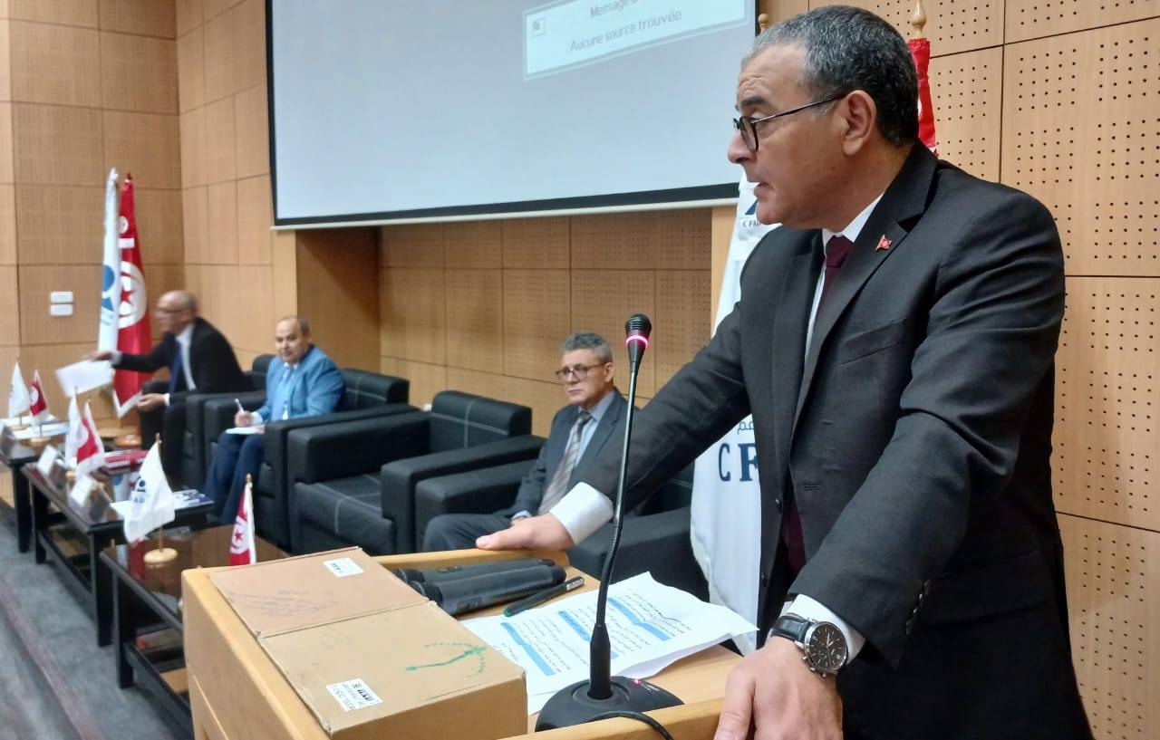 وزير الإقتصاد يشرف على إفتتاح ندوة حول التخطيط التنموي.