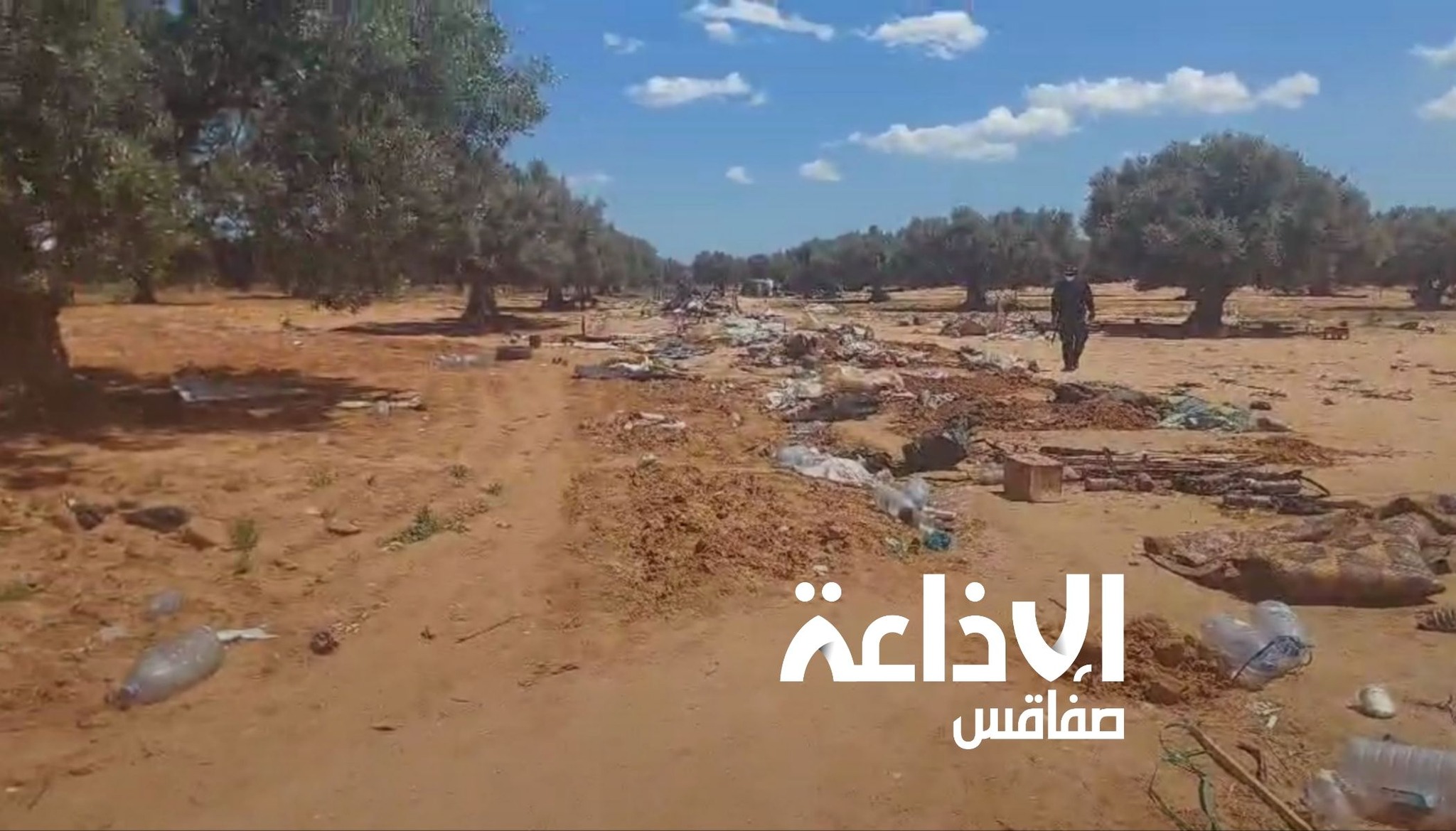 صفاقس/العامرة : انطلاق إزالة مخيم للمهاجرين الأفارقة بالحمايزية