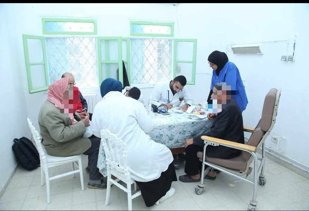 الحامة : قافلة صحية لتقصي ومعالجة أمراض القلب والشرايين تجرى سلسلة من الفحوصات والعمليات جراحية  على مرضى الجهة