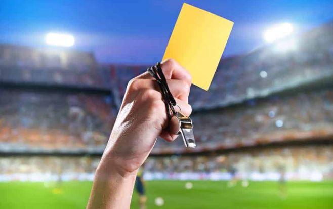  طاقم تحكيم مغربي لإدارة مباراة الملعب التونسي والاتحاد المنستيري