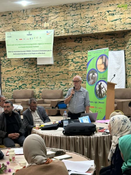  سليانة : ورشة عمل لعرض مشروع تعزيز التكوين لدعم التشغيل والمهن لفائدة الشباب بالوسط الريفي