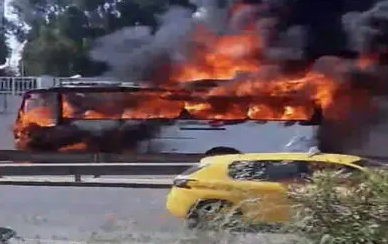 منوبة: احتراق حافلة نقل حضري بالكامل دون تسجيل أضرار بشرية