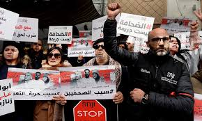 نقيب الصحفيين التونسيين :" الفقر موجود في القطاع !!"