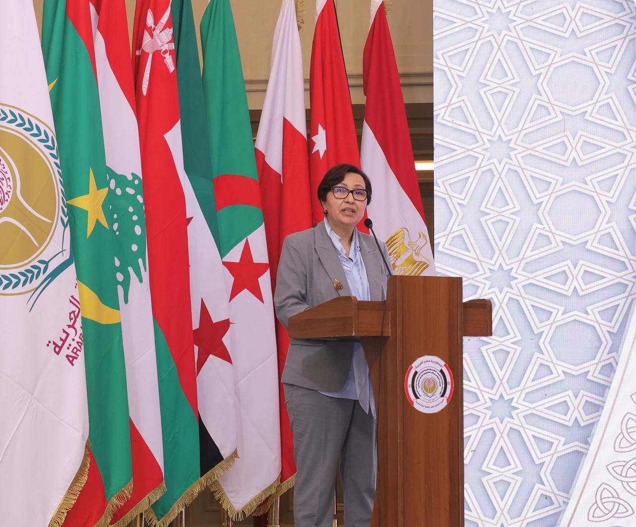 القاهرة: تونس تُشارك في مؤتمر منظمة المرأة العربية حول حماية النساء والفتيات من العنف السيبراني