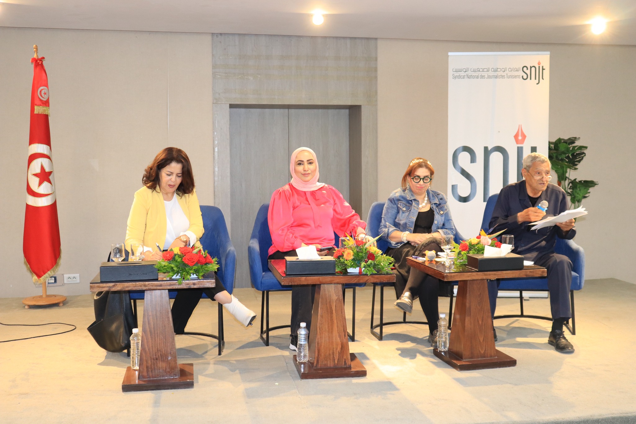 تركيبة المكتب الجديد لمجلس الصحافة (ندوة لنقابة الصحفيين)