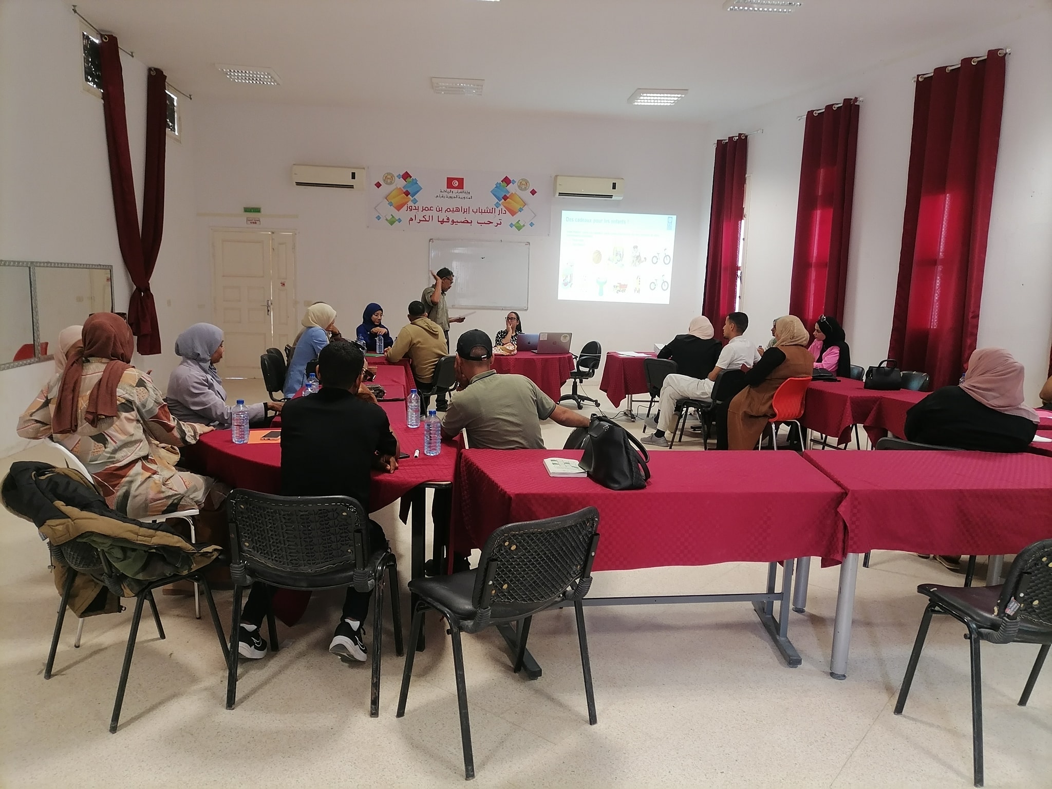 دوز: ورشة تحسيسة حول مشروع الاقتصاد الأخضر والتمكين الإقتصادي للمرأة في تونس