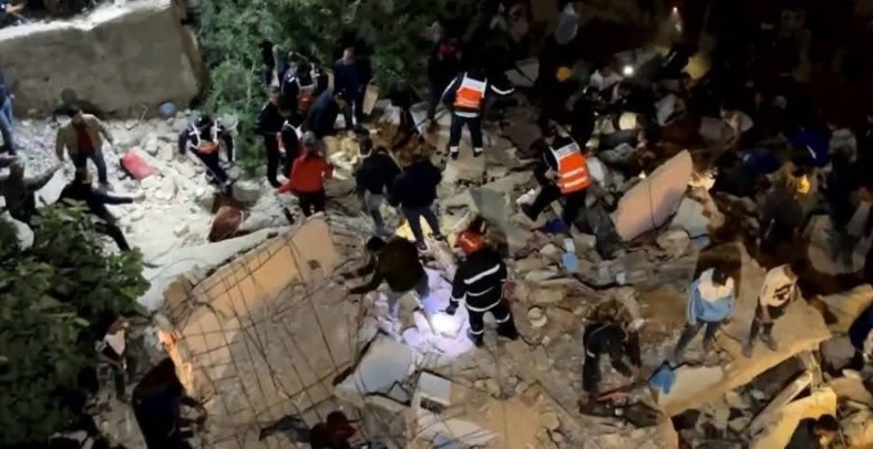 المغرب: وفاة 9 أشخاص وجرح 7 آخرين في انهيار مبنى سكني بفاس