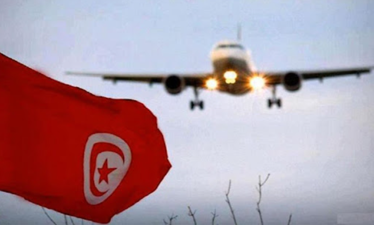 Kaïs Saïed appelle à faciliter le retour des Tunisiens résidant à l’étranger