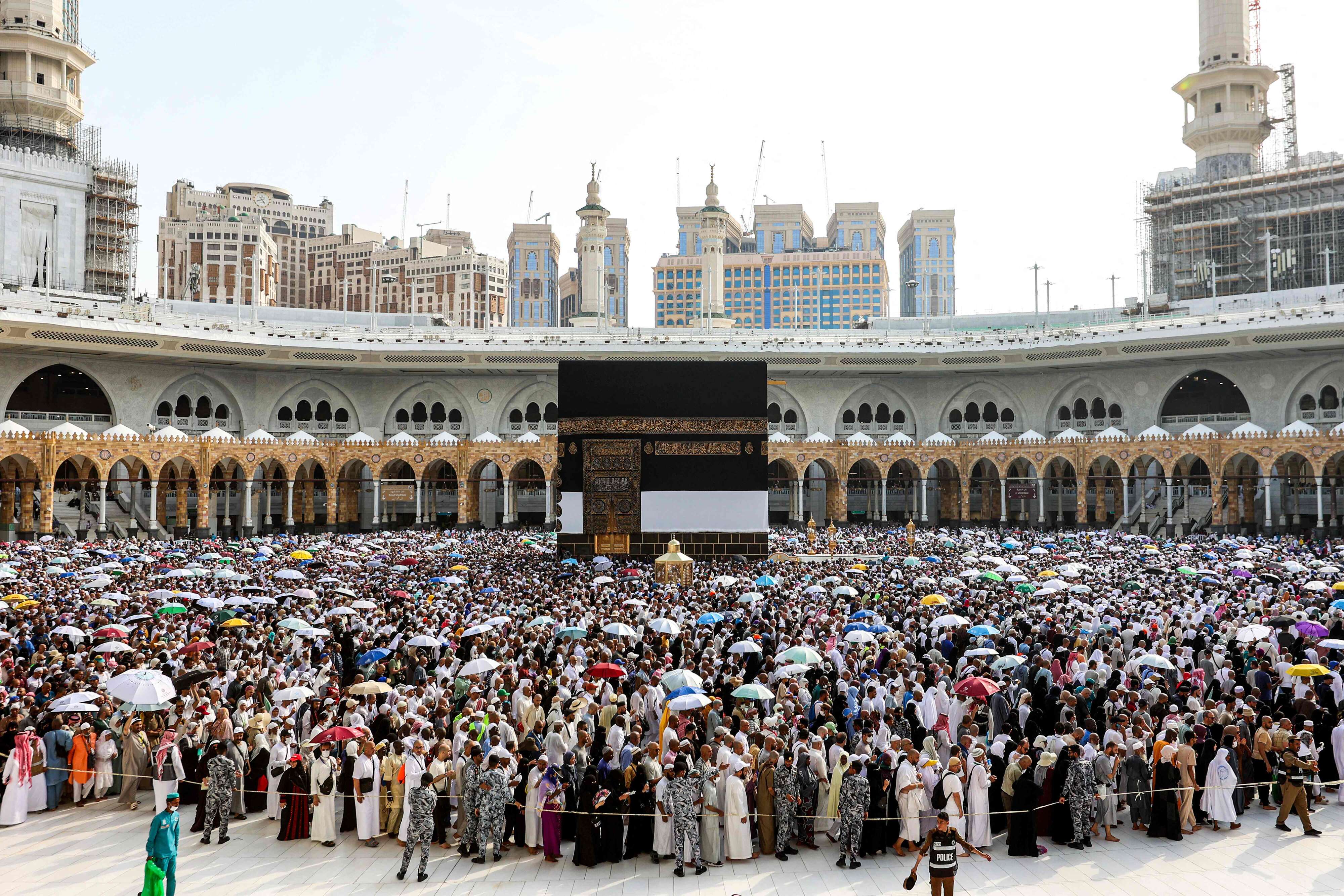 تواصل الاستعدادات لانطلاق اولى رحلات حجيج الجنوب الشرقي  