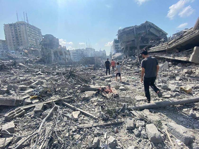  غزة : أكثر من 50 شهيدا بينهم 33 طفلا وامرأة فجر اليوم