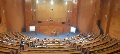 مكتب مجلس الجهات و الأقاليم ينظر في تقارير زيارات ميدانية و يصادق على ميزانيته للعام المقبل