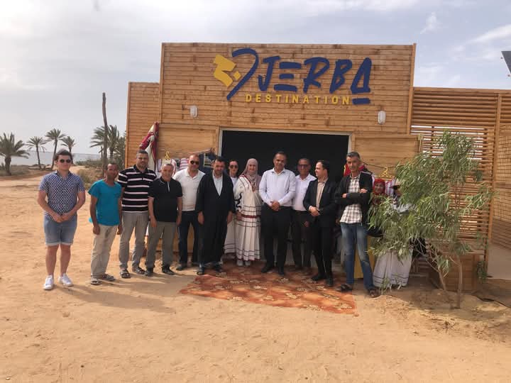 فتح نقطة إرشاد سياحي بجامع سيدي ياتي بقلالة للترويج للوجهة السياحيّة بجزيرة جربة ولمنتجات المرأة الحرفية