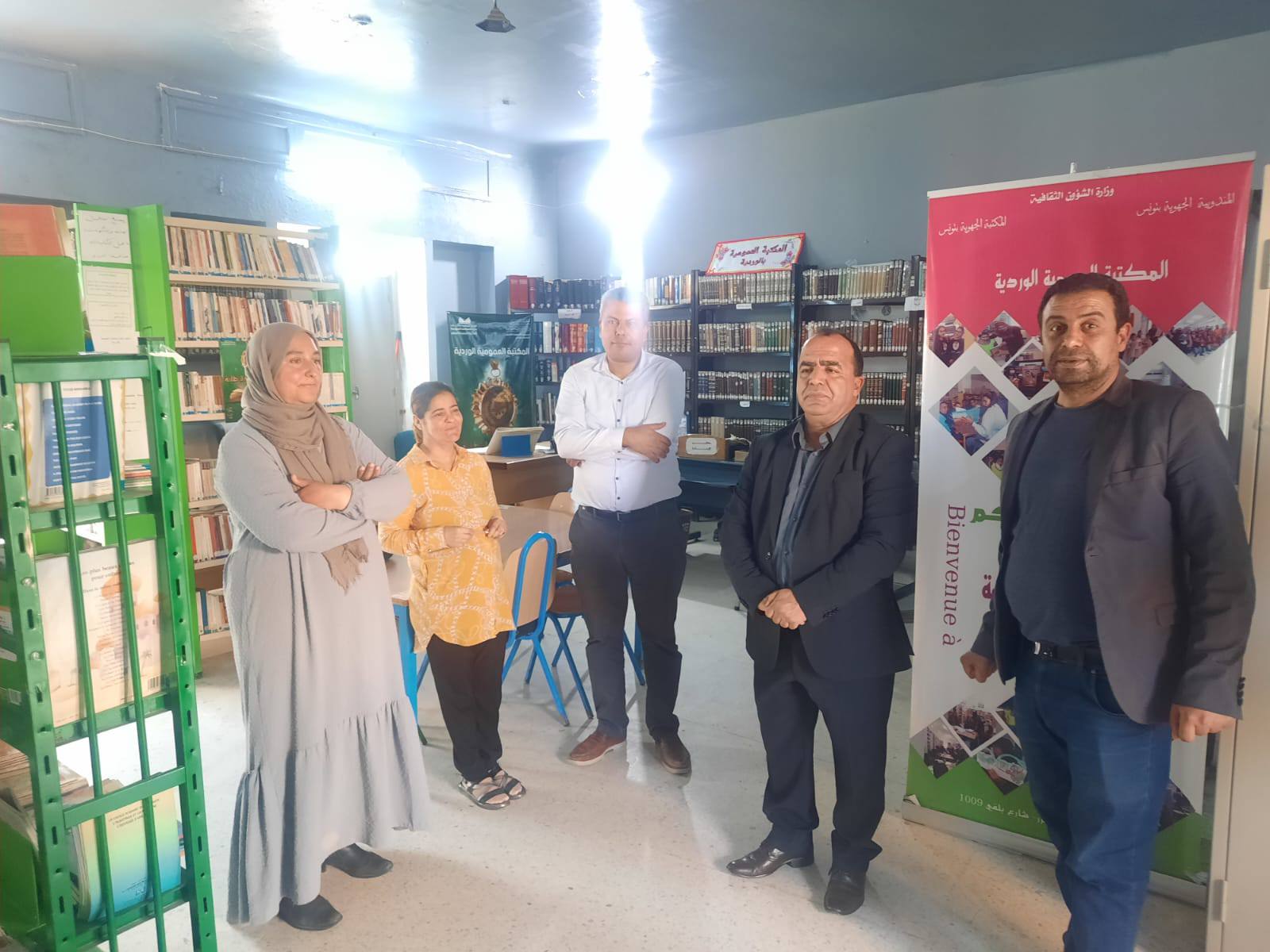 الوضعية العقارية للمركز الثقافي بالوردية محور زيارة المندوب الجهوي للشؤون الثقافية بتونس للجهة