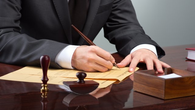 الاتحاد الوطني للمرأة التونسية يعتبر منح عدول الاشهاد توثيق الطلاق الرضائي مخالف للقوانين السارية