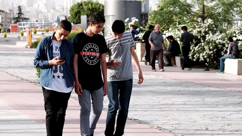 دراسة: مواقع التواصل الاجتماعي تزيد من خطر إصابة الأطفال بالاكتئاب