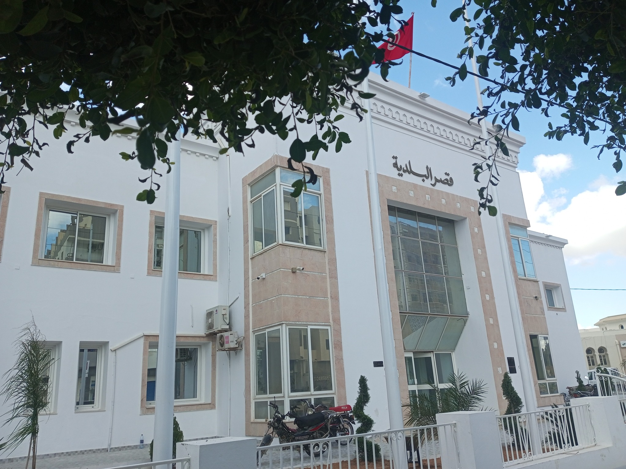 بلدية قرمدة تطلق جائزة أفضل محل وأجمل واجهة منزل