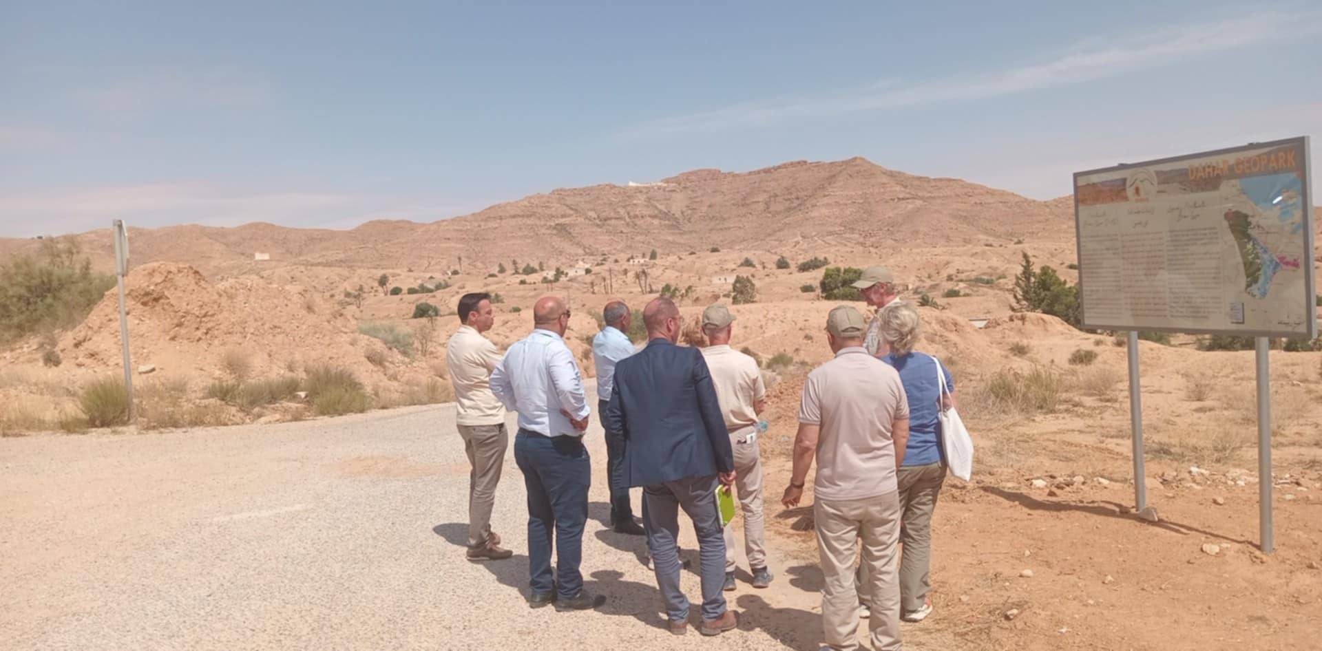 قابس: وفد من "اليونسكو" يختتم زيارة تقييم ميدانية لملف إدراج الحديقة الجيولوجية "الظاهر" ضمن قائمة الشبكة العالمية للحدائق الجيولوجية  