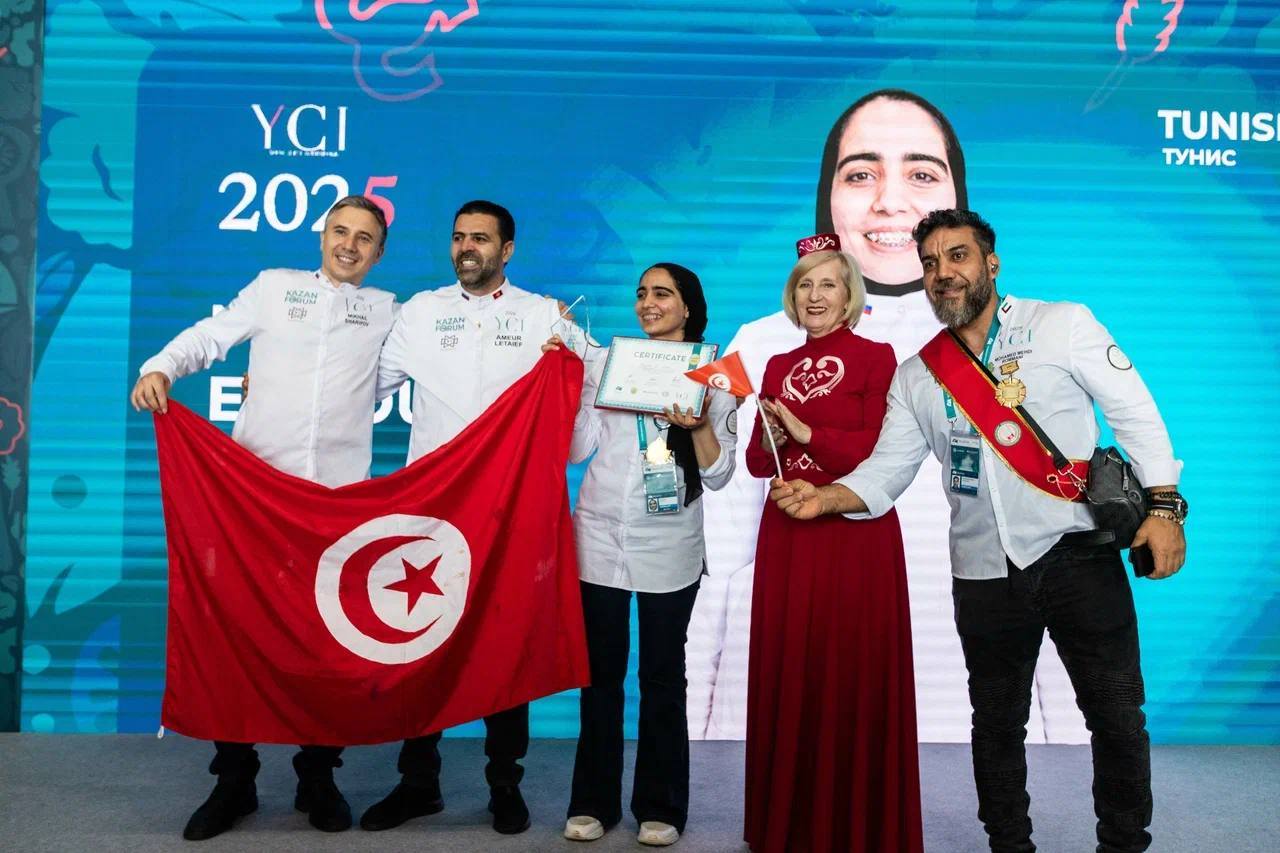 التونسية ميساء الكوني تفوز بالجائزة الأولى لبطولة الطهاة الشباب الدولية في روسيا