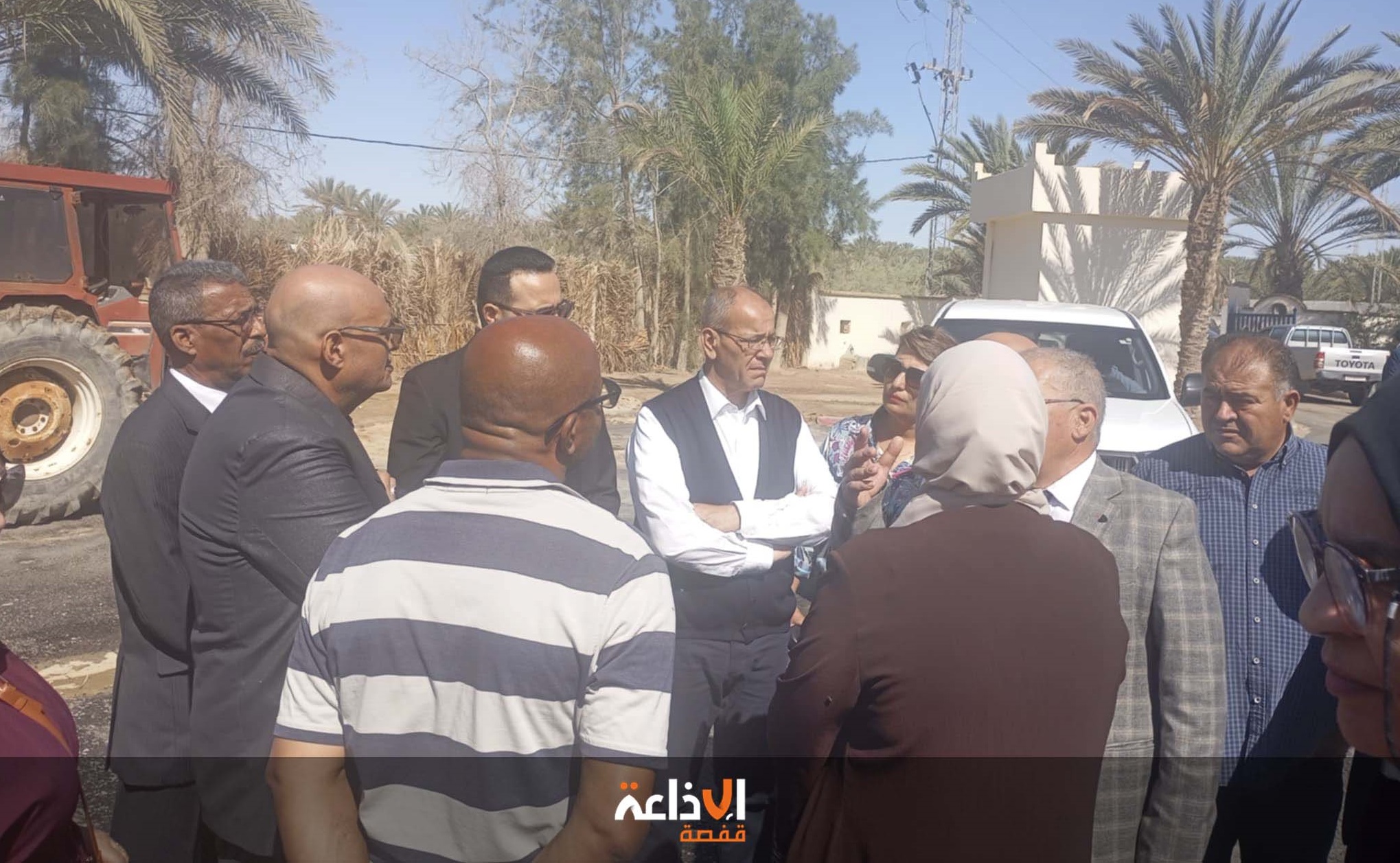 خلال زيارة عمل الى ولاية توزر : وزير البيئة يعلن عن رصد مبلغ 45 مليون دينار لتنفيذ مشروع لحماية وتنمية الواحات بالجهة